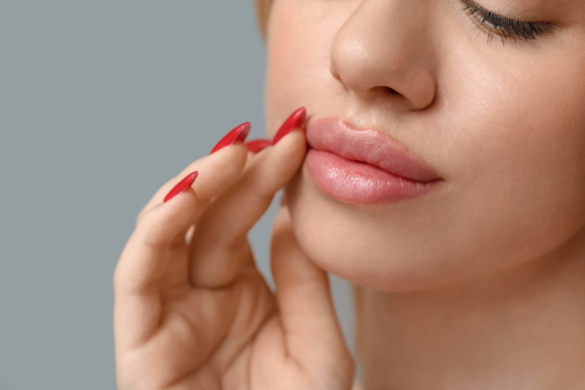 Lip-Flip-vs-Lip-Filler-Which-Is-Right-For-You